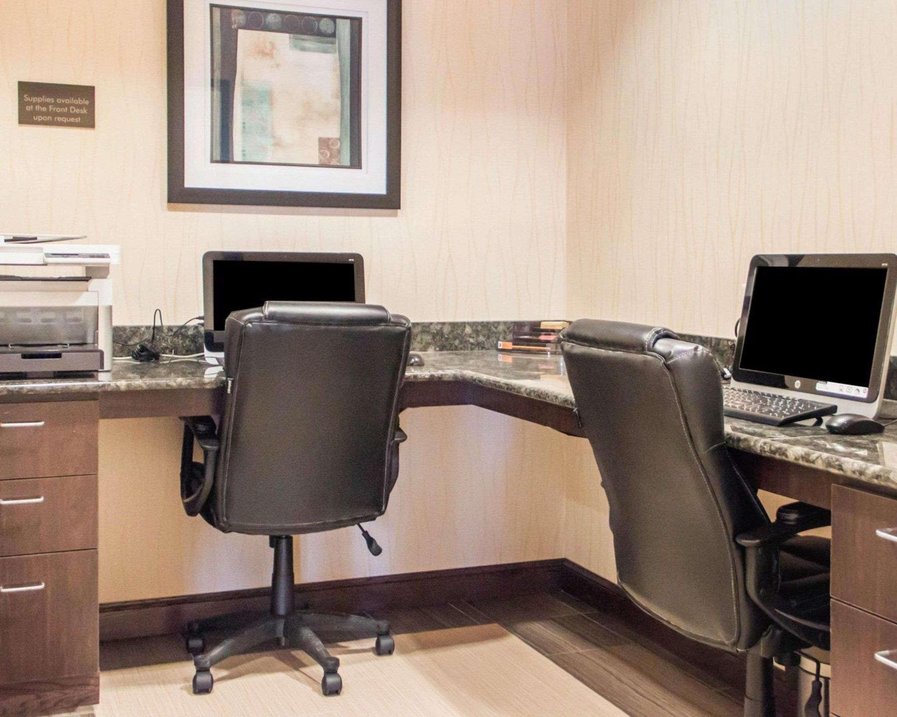 Comfort Inn & Suites Woodward Екстер'єр фото